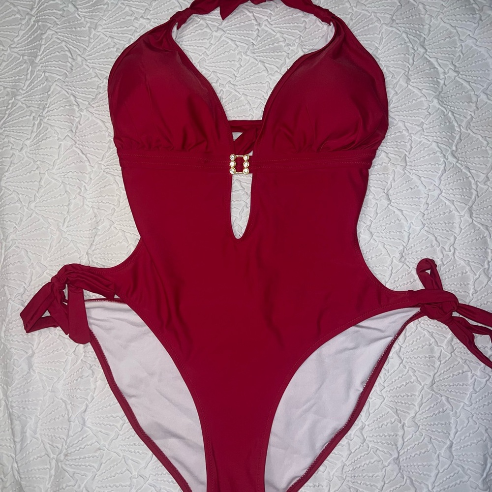Eomenie womans 1 Pc bathing suit Red plus size 2XL open black/sides Halter Tie